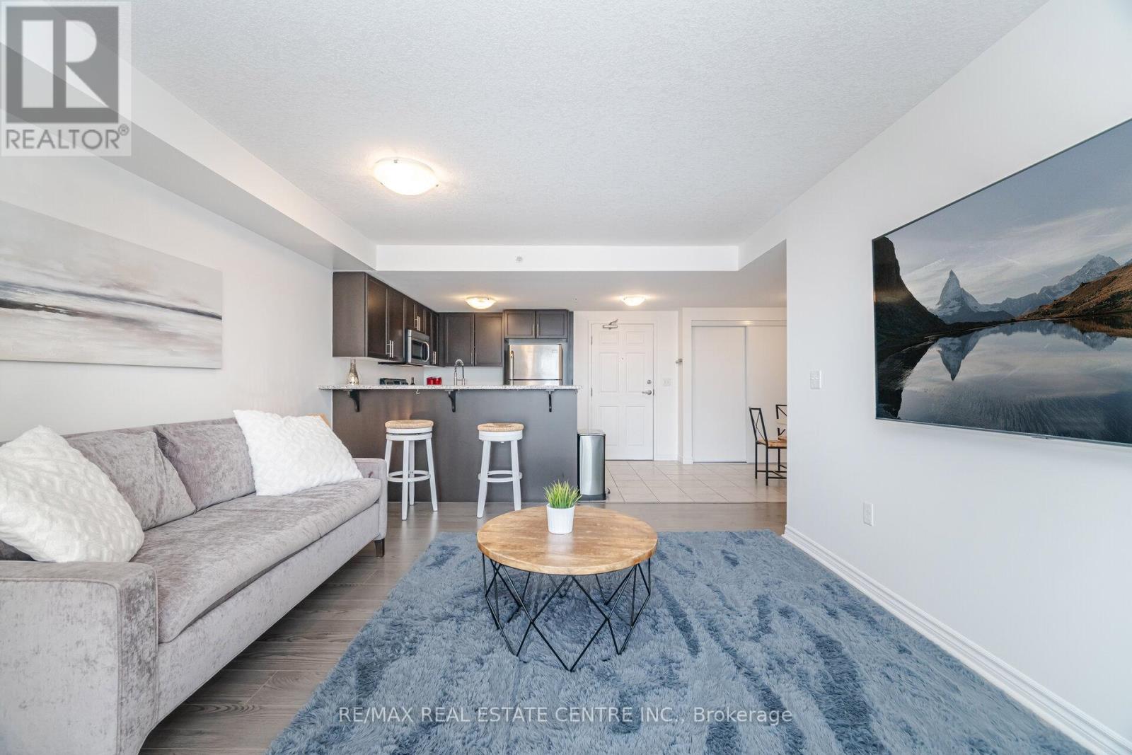 409 - 45 Kingsbury Square, Guelph, Ontario  N1L 1C3 - Photo 6 - X12513326