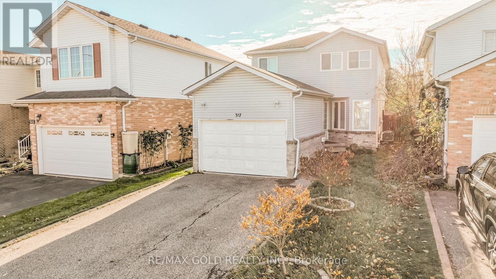 317 Bankside Drive, Kitchener, Ontario  N2N 3K2 - Photo 3 - X12513414