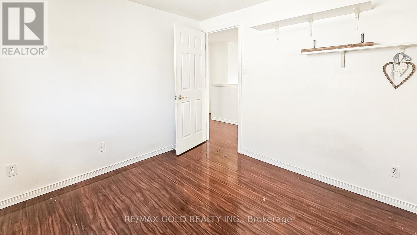 317 Bankside Drive, Kitchener, Ontario  N2N 3K2 - Photo 32 - X12513414