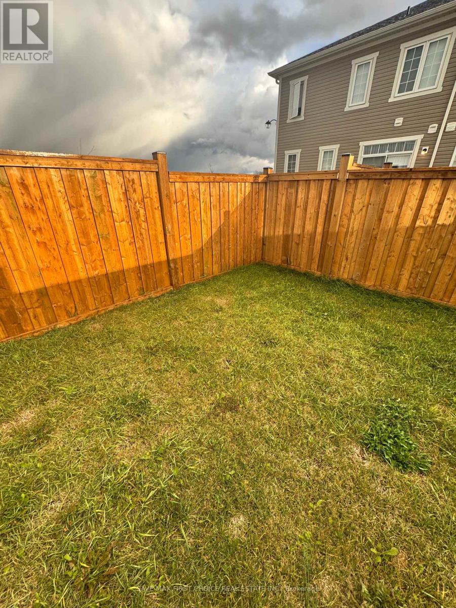 632 Anishinaabe Drive E, Melancthon, Ontario  L9V 3Y4 - Photo 12 - X12513422