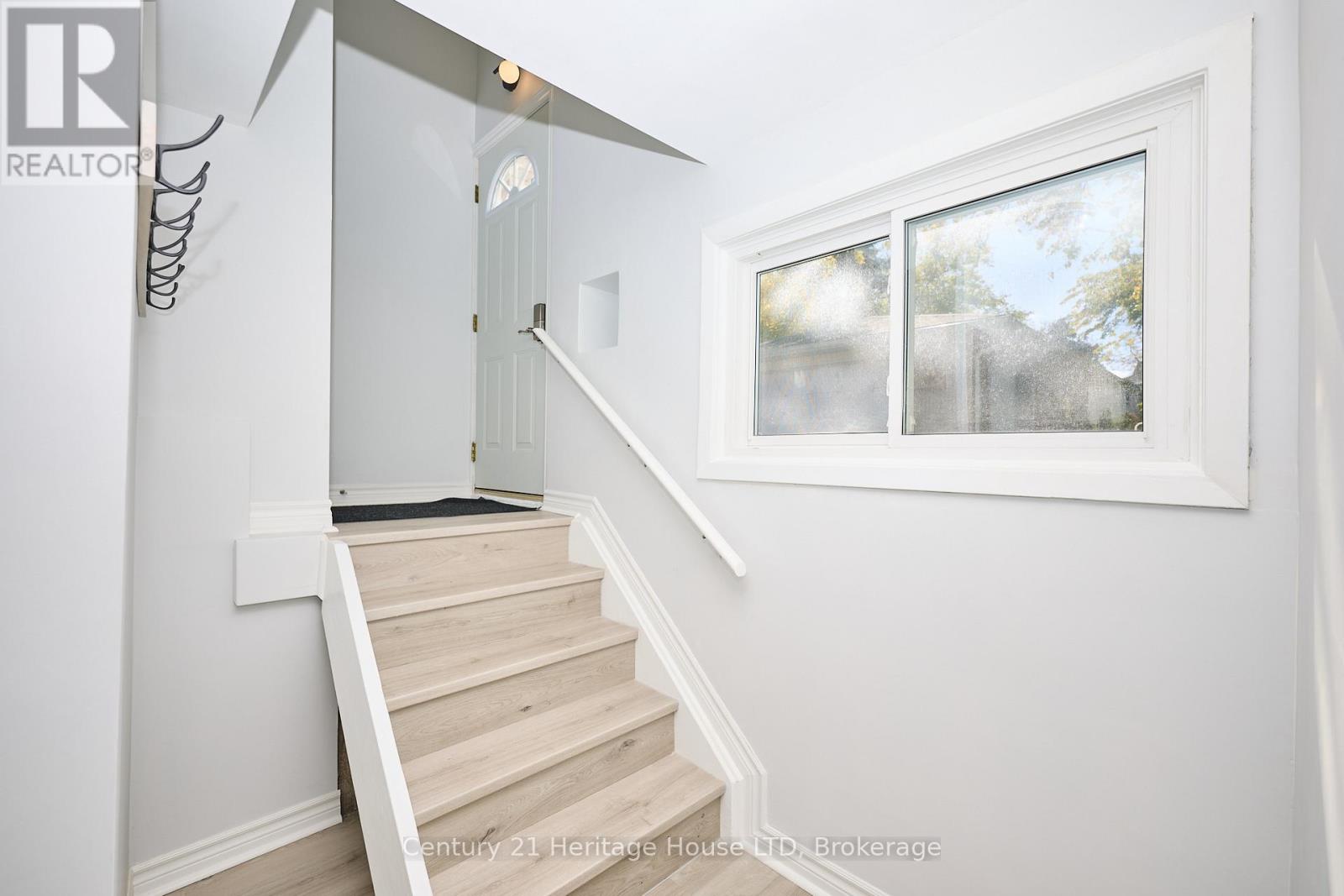 148 Champlain Drive, Fort Erie, Ontario  L2A 1Z8 - Photo 21 - X12513452