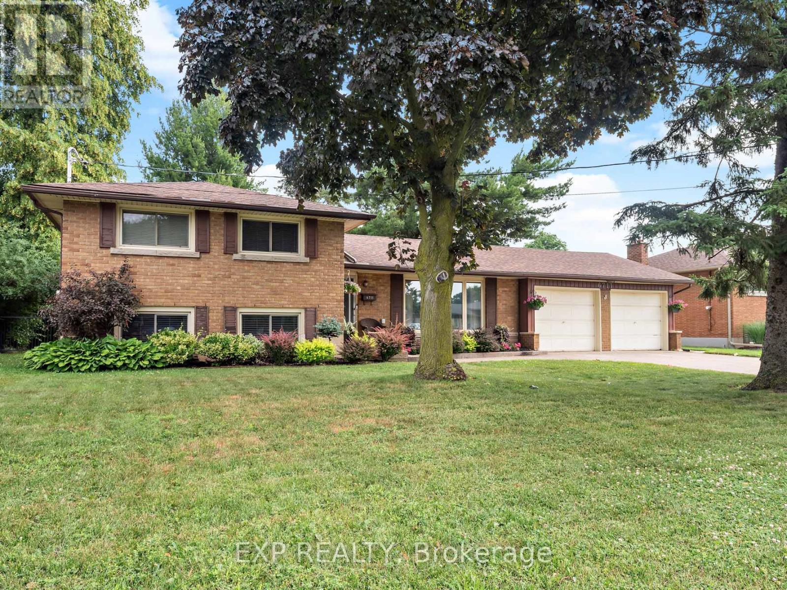 6711 MCMICKING STREET, Niagara Falls, Ontario