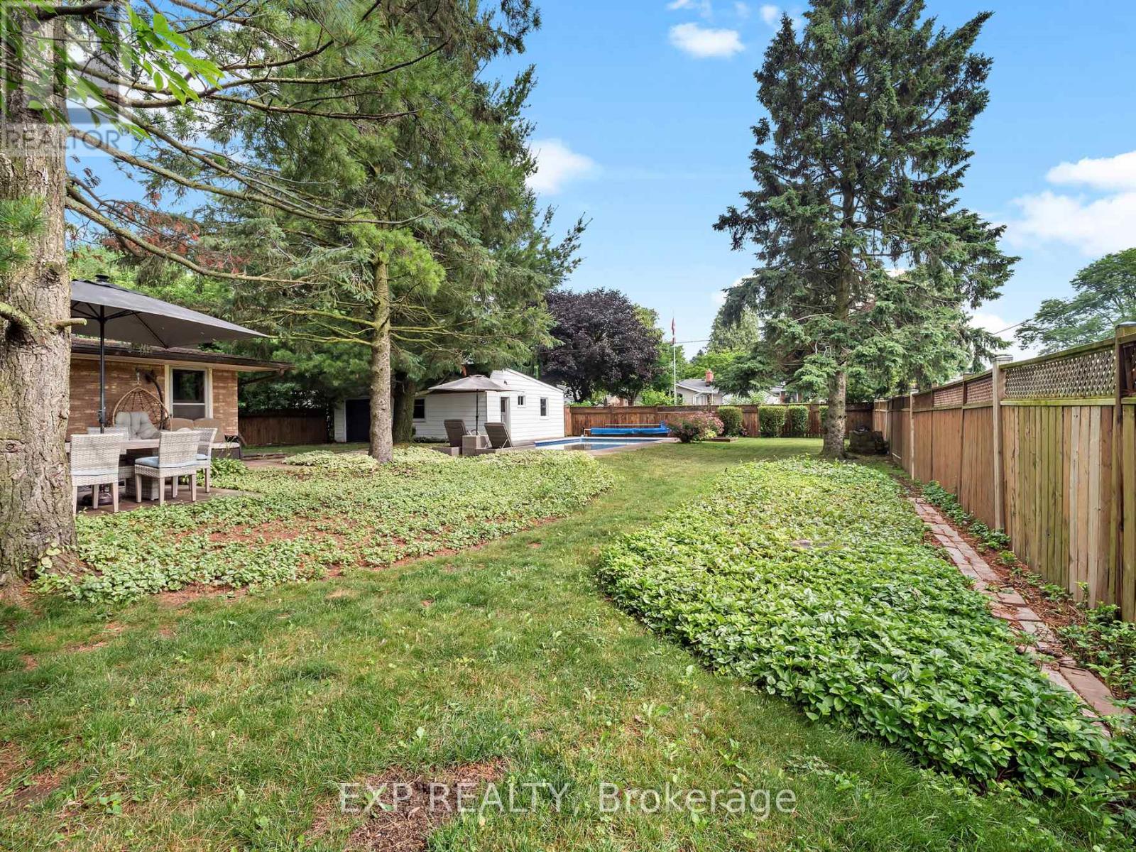 6711 Mcmicking Street, Niagara Falls, Ontario L2J 1X5 - Photo 30 - X12513518