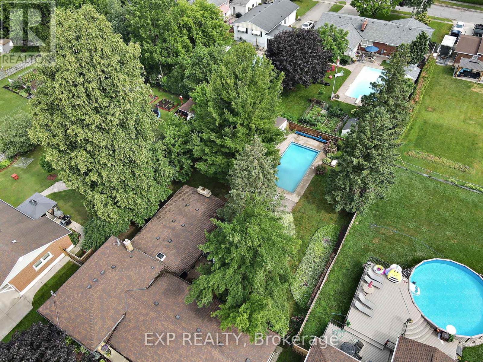 6711 Mcmicking Street, Niagara Falls, Ontario L2J 1X5 - Photo 36 - X12513518