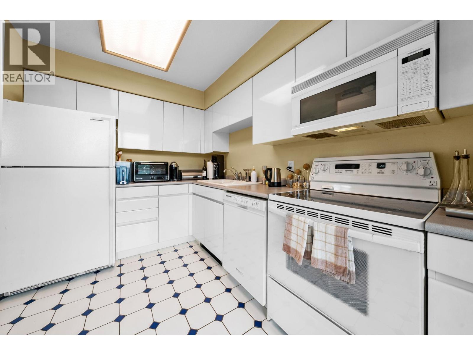 1106 1327 E Keith Road, North Vancouver, British Columbia V7J 3T5 - Photo 17 - R3065052