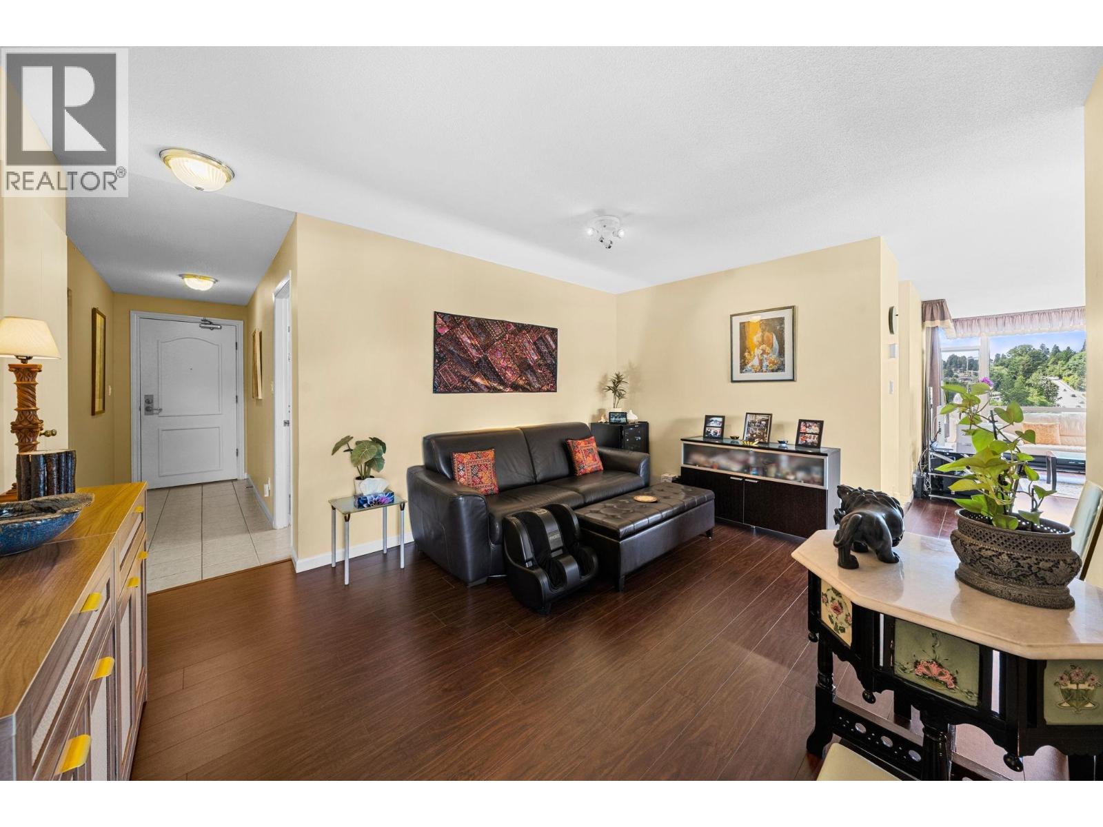 1106 1327 E Keith Road, North Vancouver, British Columbia V7J 3T5 - Photo 4 - R3065052