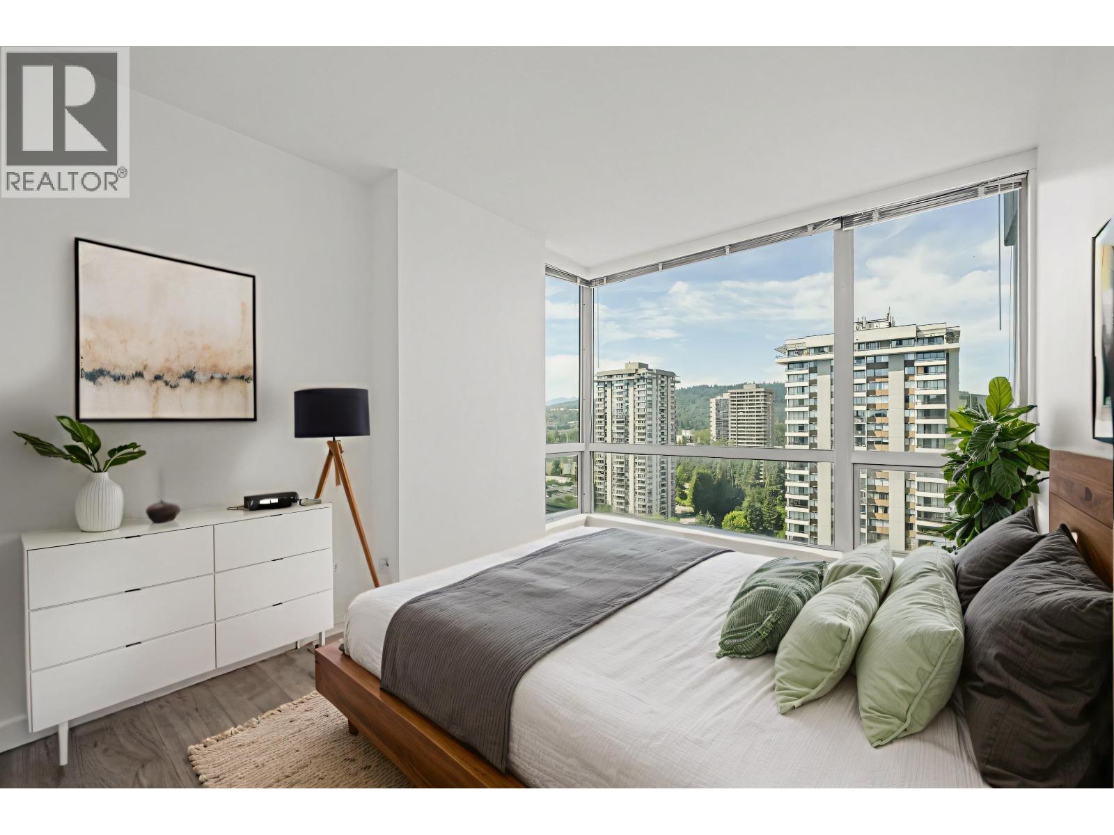 2305 9603 Manchester Drive, Burnaby, British Columbia V3N 4Y7 - Photo 14 - R3065068