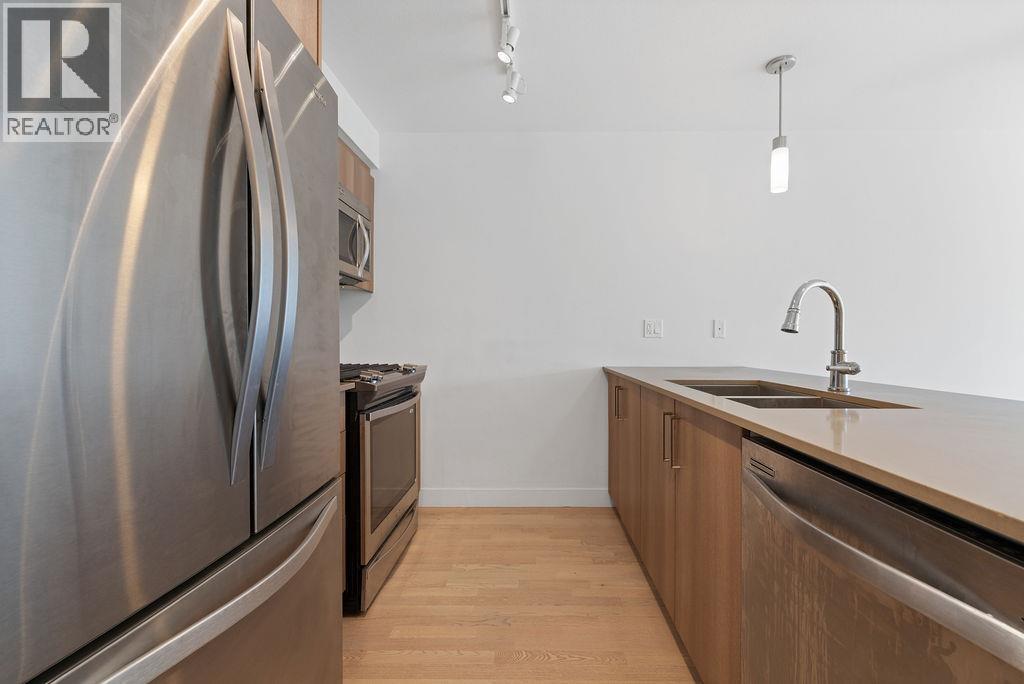 325 7058 14th Avenue, Burnaby, British Columbia V3N 0E6 - Photo 3 - R3065069