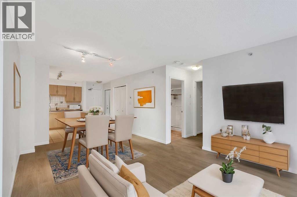 Property at 902, 650 10 Street SW image 2