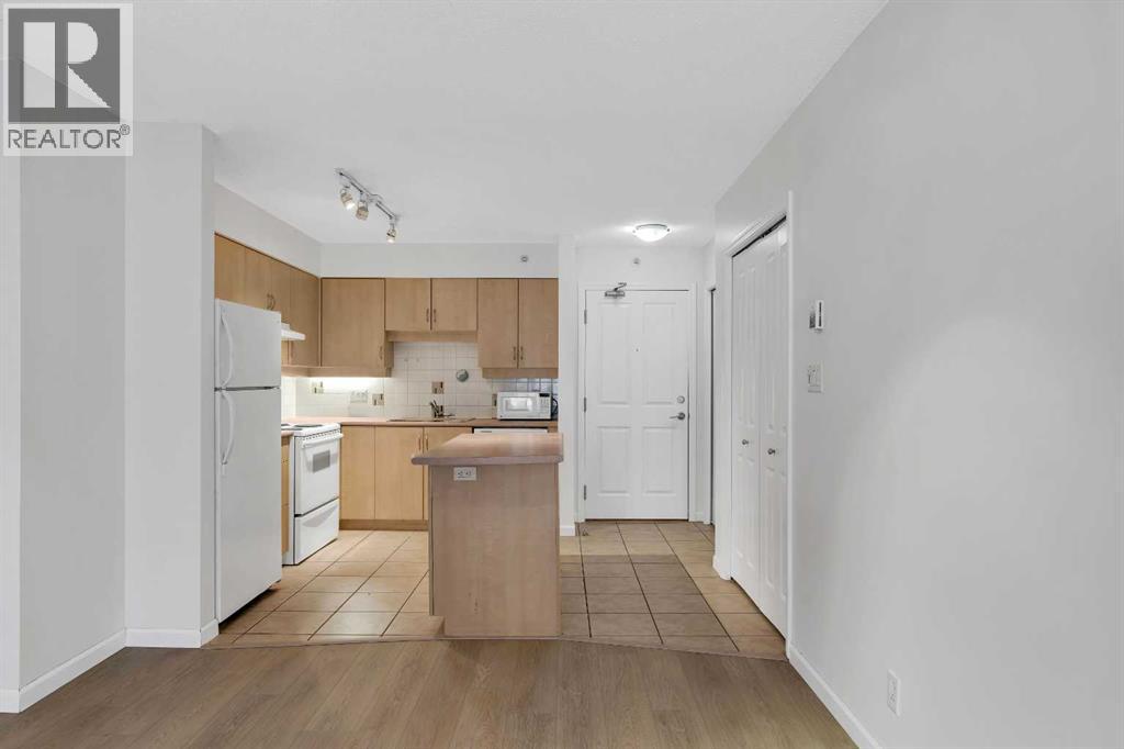 Property at 902, 650 10 Street SW image 5