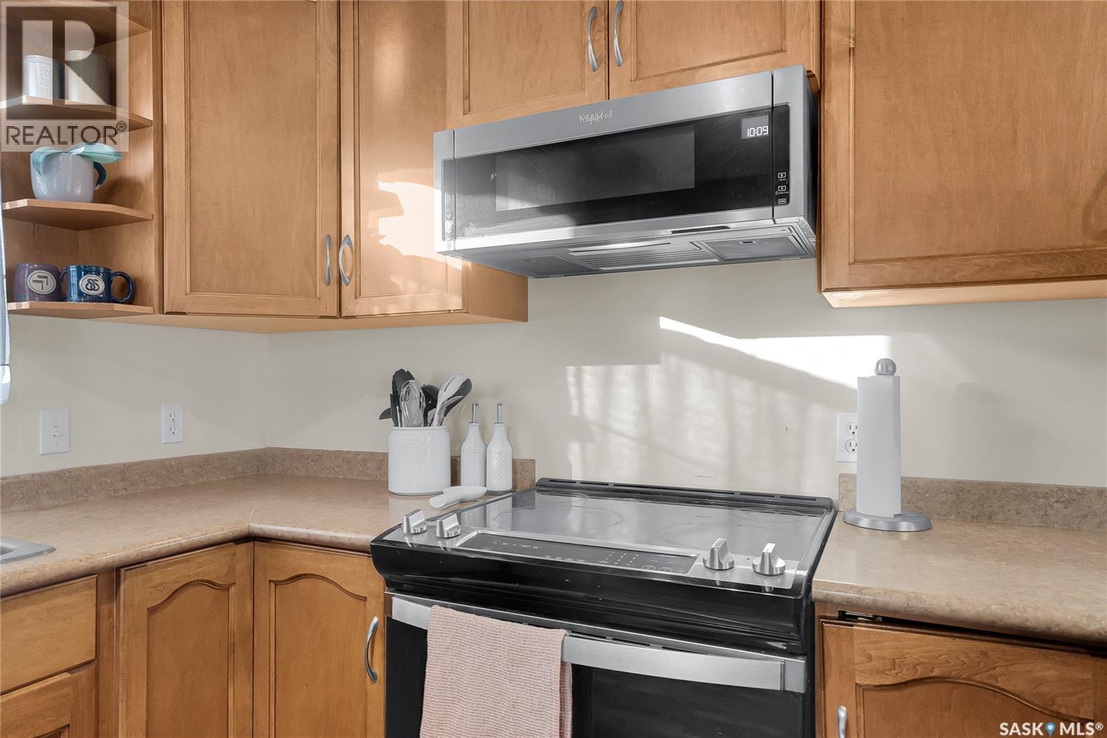 214 E Avenue N, Saskatoon, Saskatchewan  S7L 1R7 - Photo 11 - SK022392