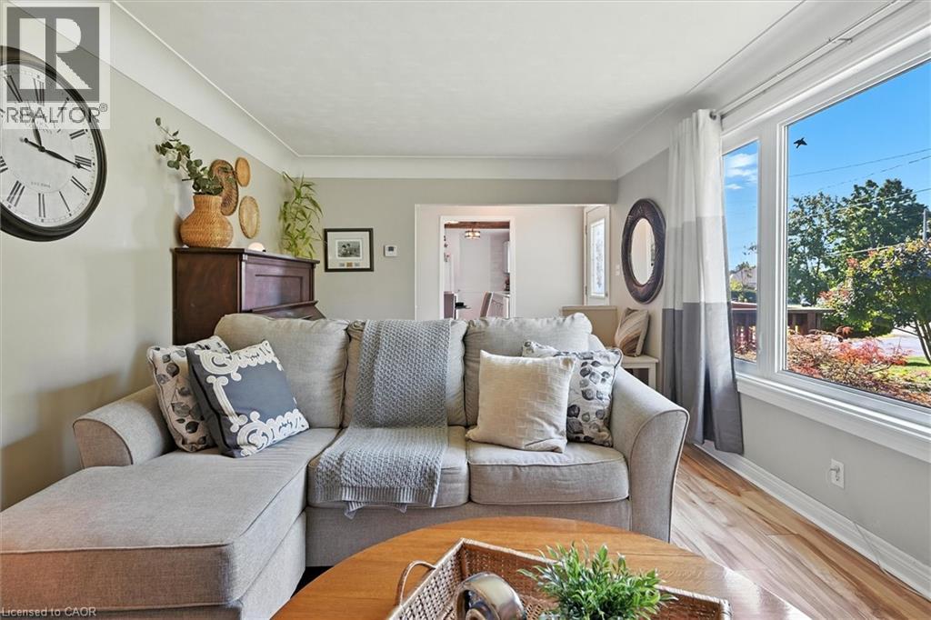 8554 Haldibrook Road, Mount Hope, Ontario  N3W 2G8 - Photo 10 - 40765368