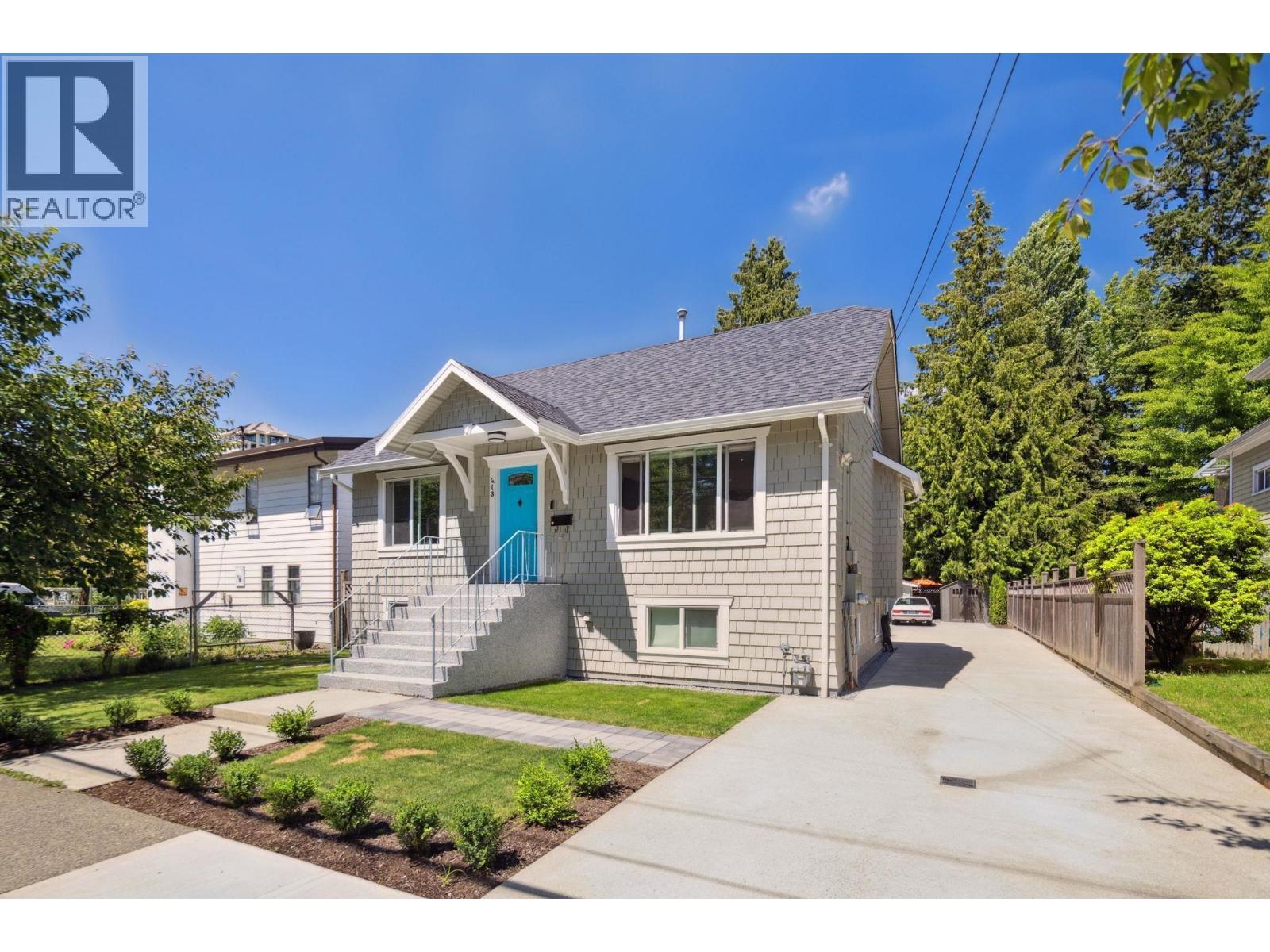 413 Seventh Avenue, New Westminster, British Columbia  V3L 1W6 - Photo 2 - R3065055