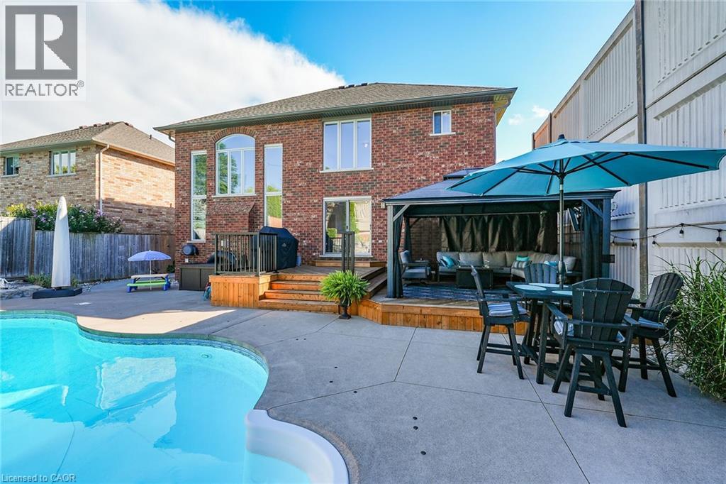 60 Gage Street, Grimsby, Ontario  L3M 5E4 - Photo 8 - 40769944