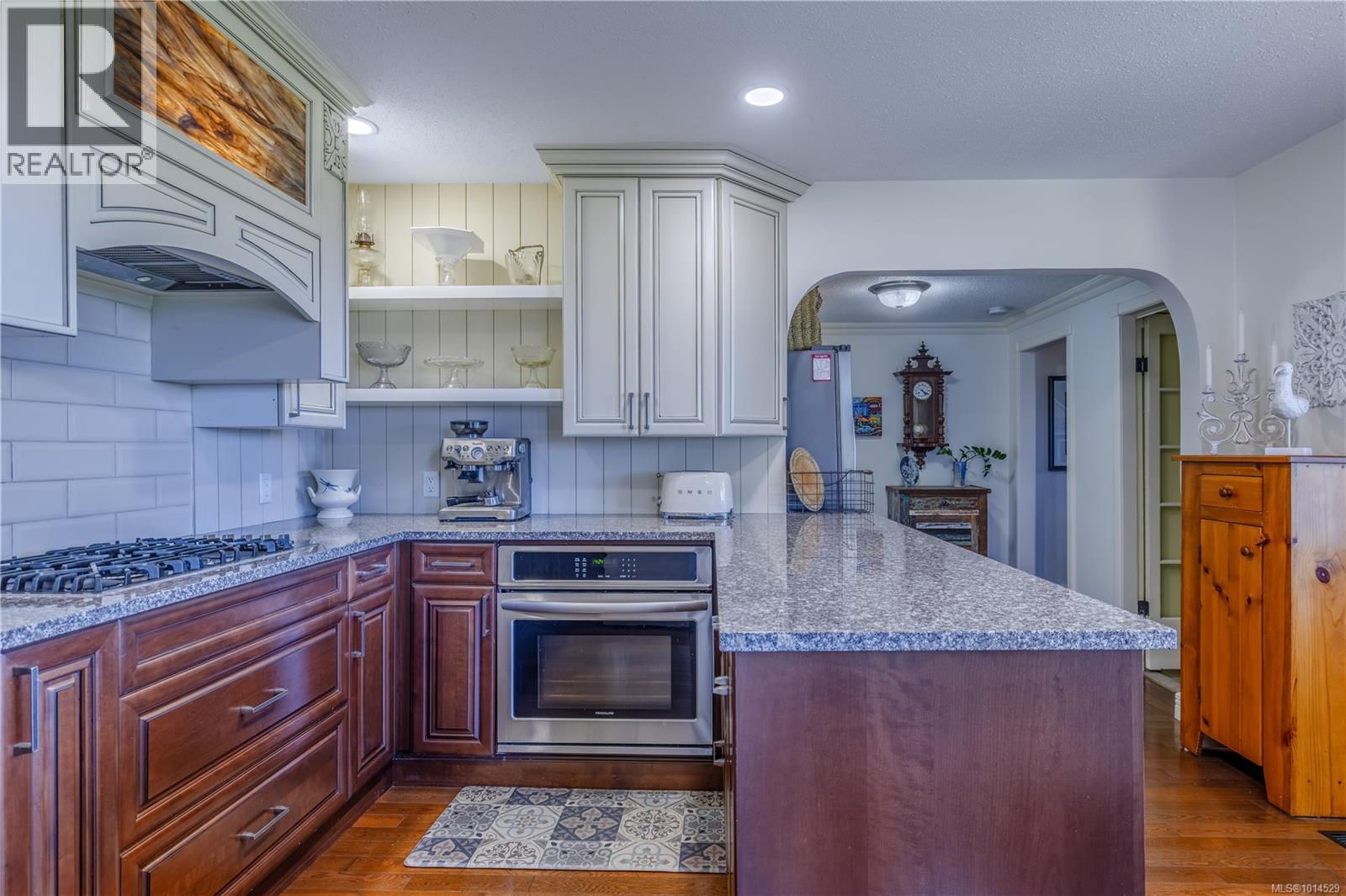 377 Milton St, Nanaimo, British Columbia V9R 2K8 - Photo 4 - 1014529