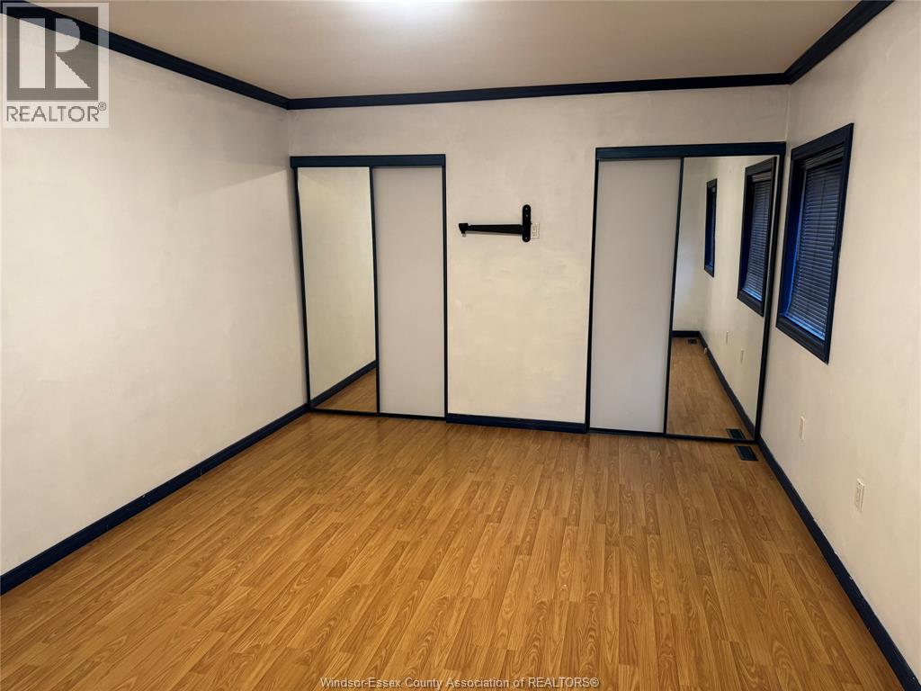 3088 Parkwood Avenue, Windsor, Ontario  N8W 2K4 - Photo 9 - 25028100