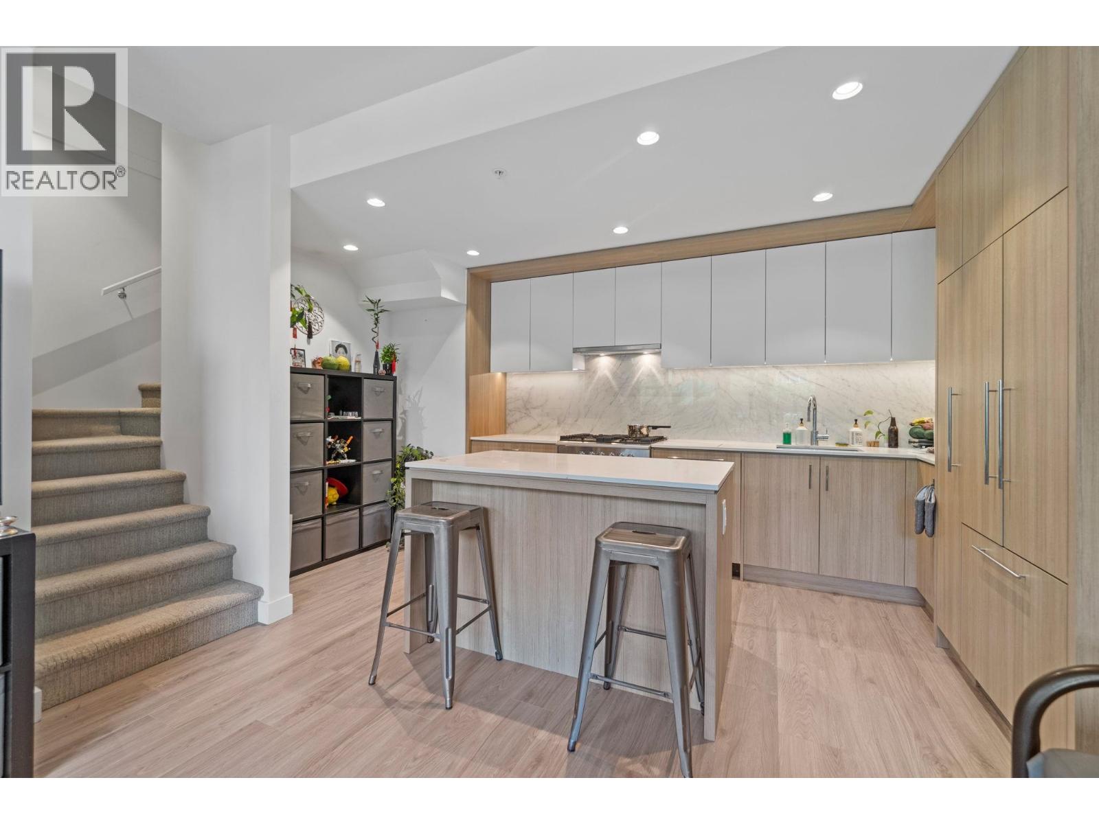 114 6085 Irmin Street, Burnaby, British Columbia  V5J 5C5 - Photo 9 - R3065060