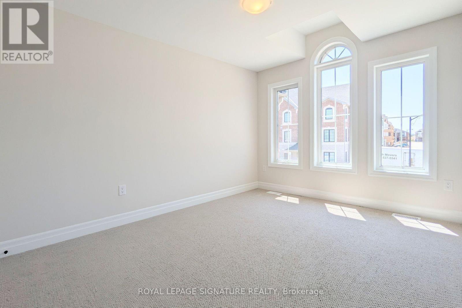 1225 Manitou Way, Milton, Ontario  L9T 6H8 - Photo 9 - W12501012