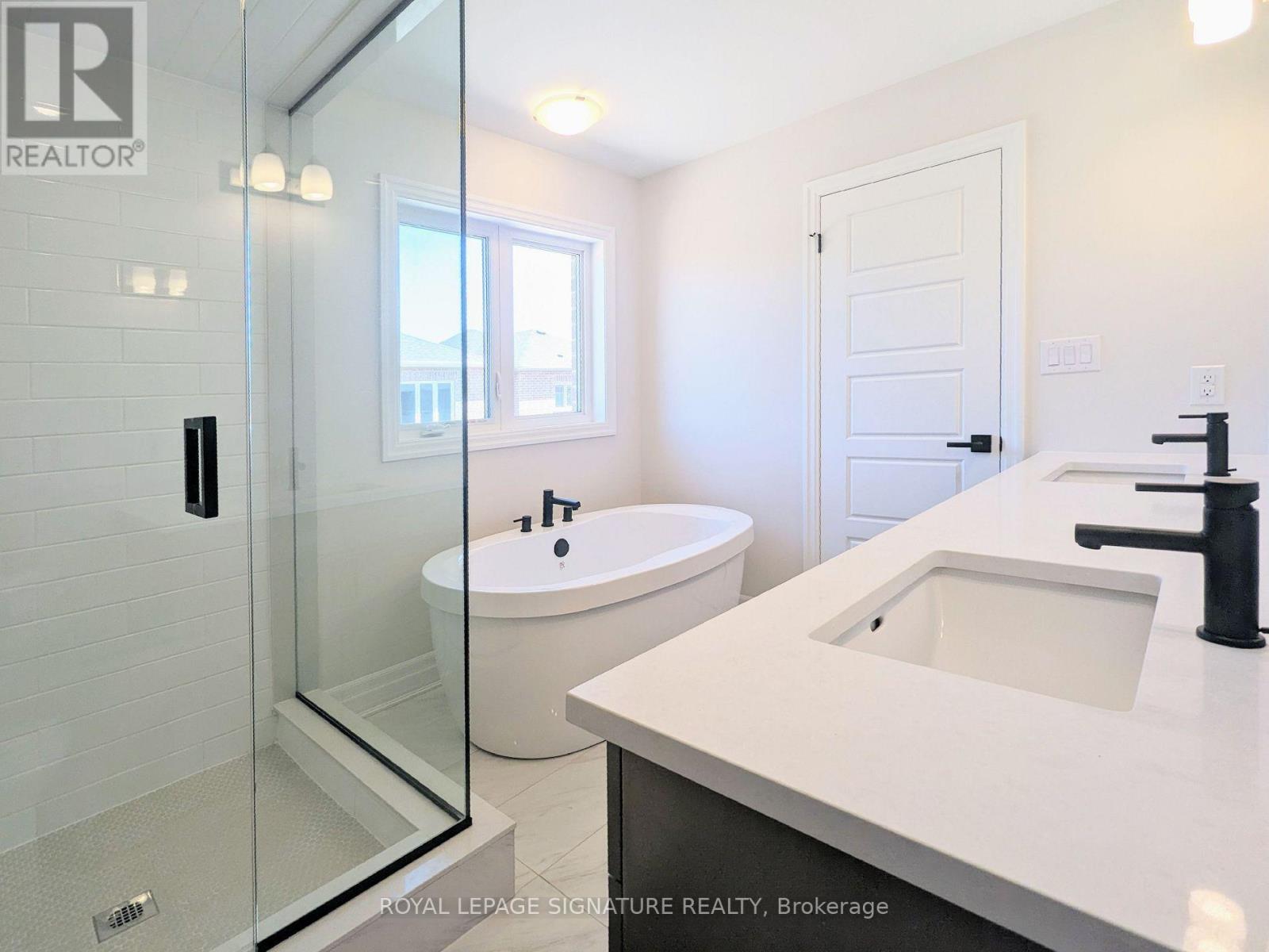 1225 Manitou Way, Milton, Ontario  L9T 6H8 - Photo 10 - W12501012