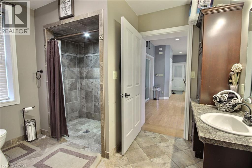 2081 John Street, Howick, Ontario  N0G 1X0 - Photo 13 - 40785149