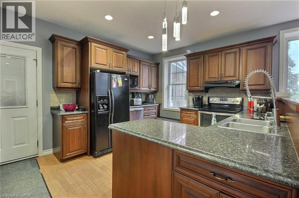 2081 John Street, Howick, Ontario  N0G 1X0 - Photo 16 - 40785149