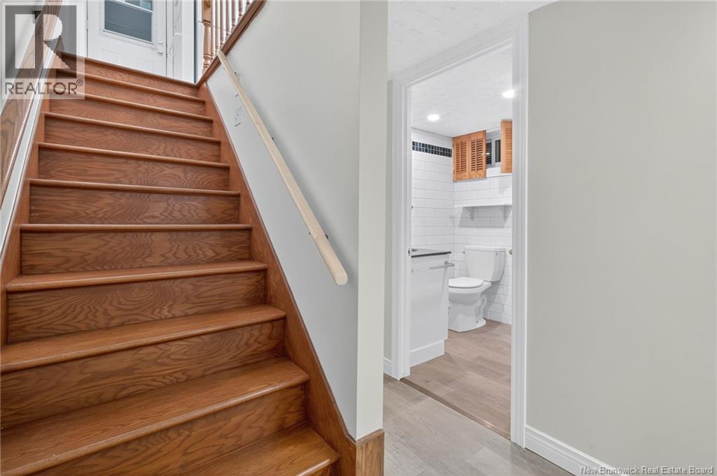 103 Labrosse, Moncton, New Brunswick  E1A 4W9 - Photo 30 - NB129702