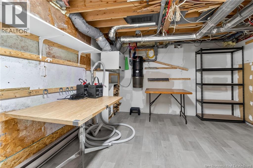 103 Labrosse, Moncton, New Brunswick  E1A 4W9 - Photo 39 - NB129702