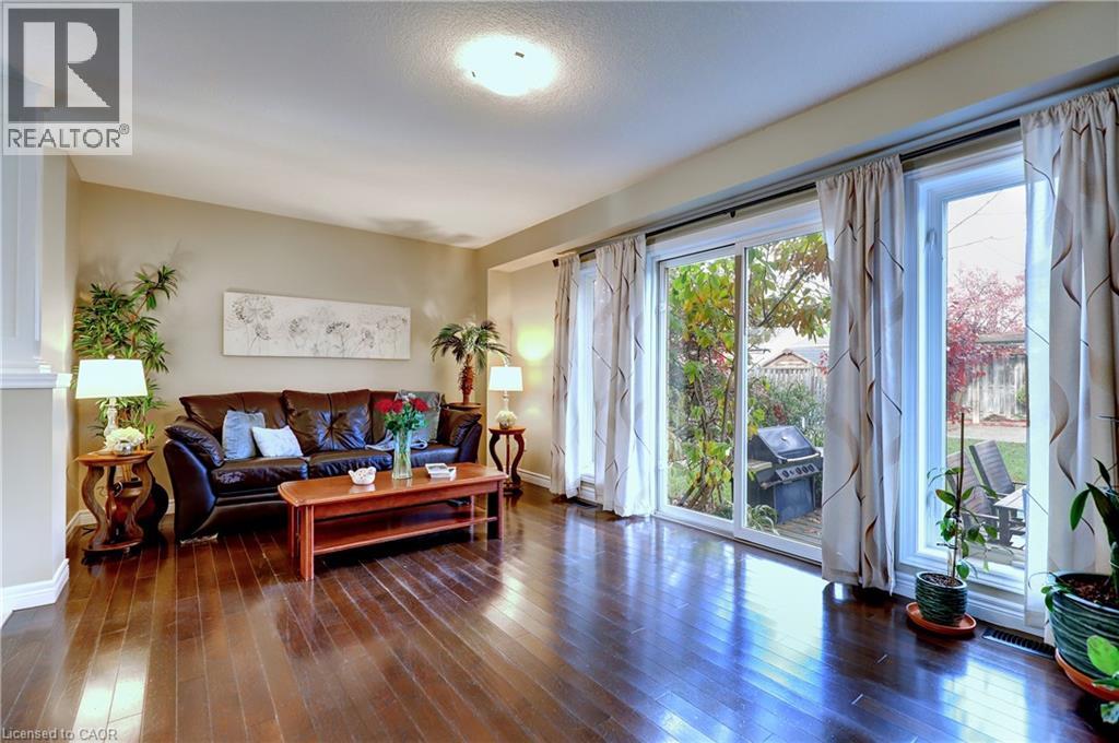 21 Mullin Drive, Guelph, Ontario  N1E 0E1 - Photo 14 - 40783728