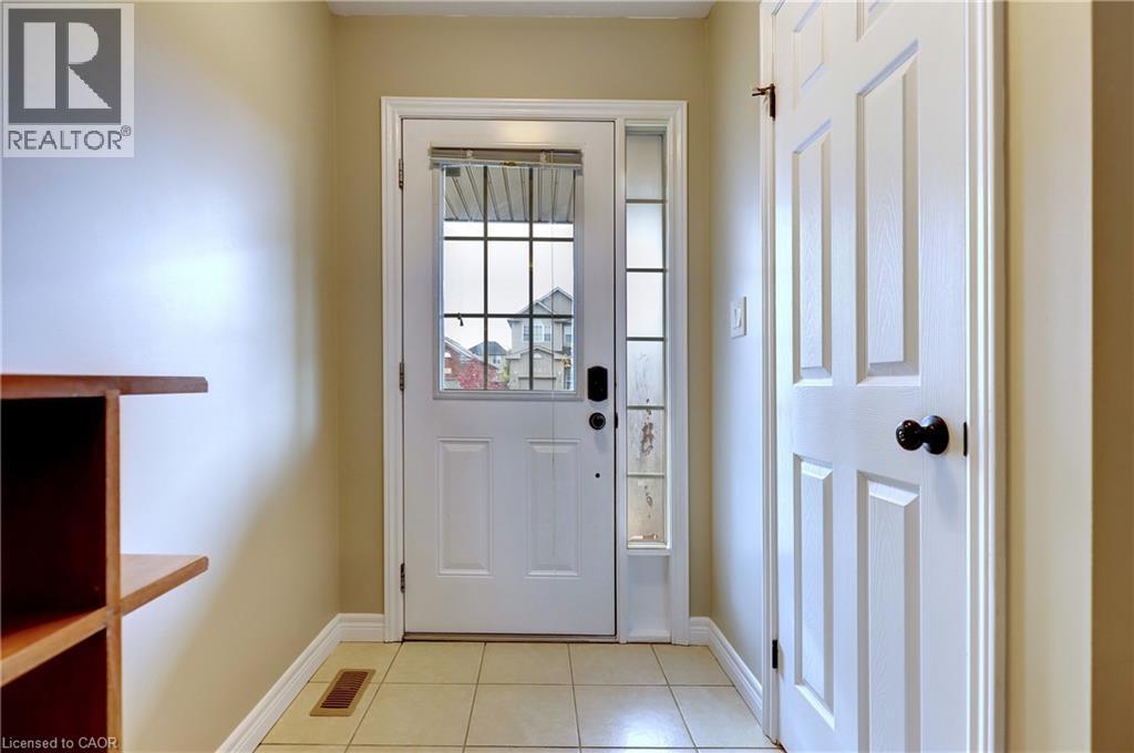 21 Mullin Drive, Guelph, Ontario  N1E 0E1 - Photo 5 - 40783728