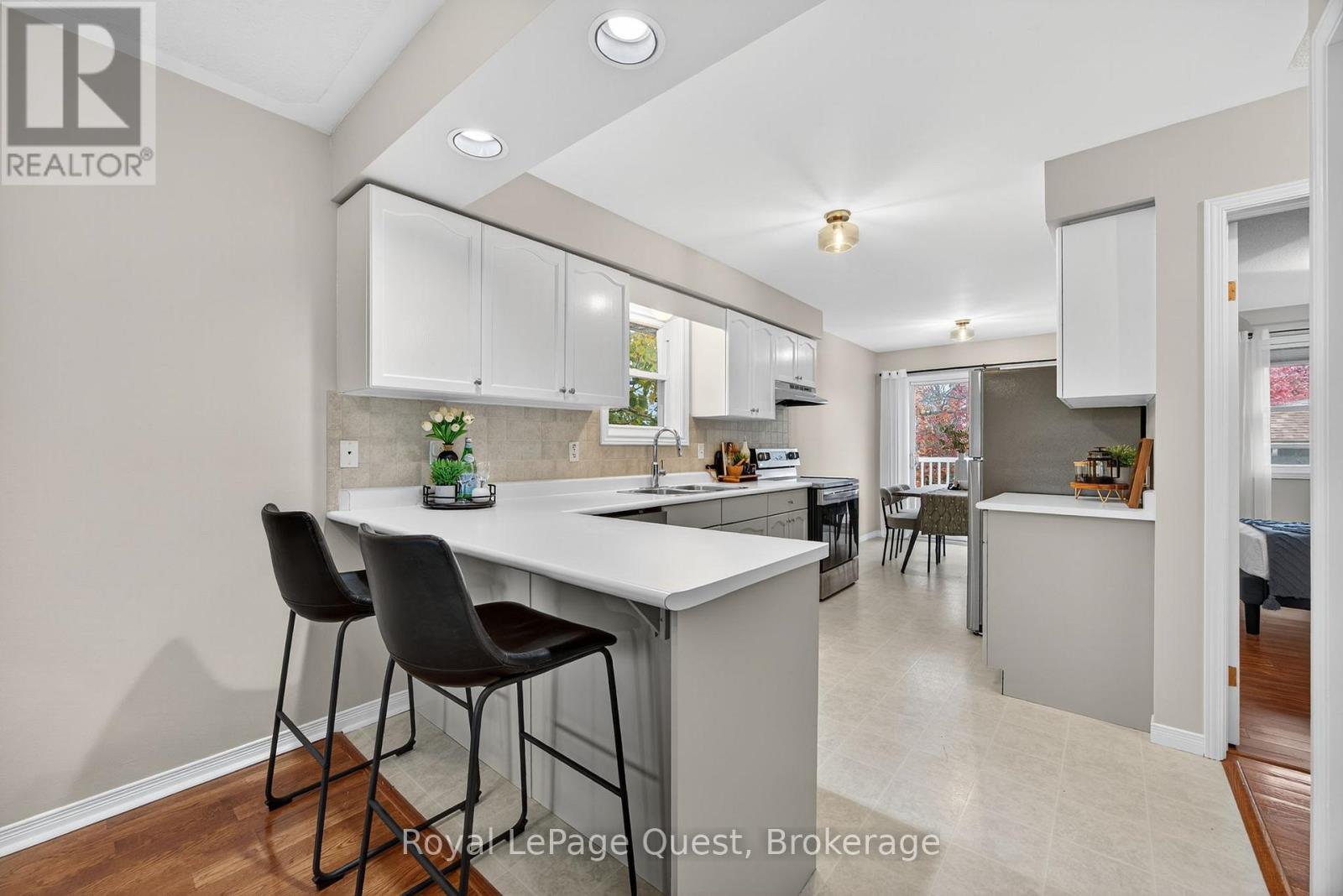 42 Jordon Crescent, Orillia, Ontario  L3V 8A9 - Photo 9 - S12513586