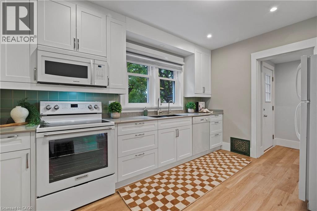 34 Stirling Avenue N, Kitchener, Ontario N2H 3G5 - Photo 7 - 40783893