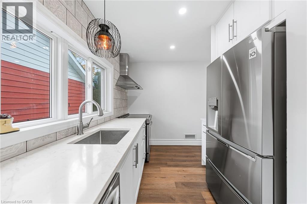 117 Tait Street, Cambridge, Ontario N1S 3E4 - Photo 11 - 40785886