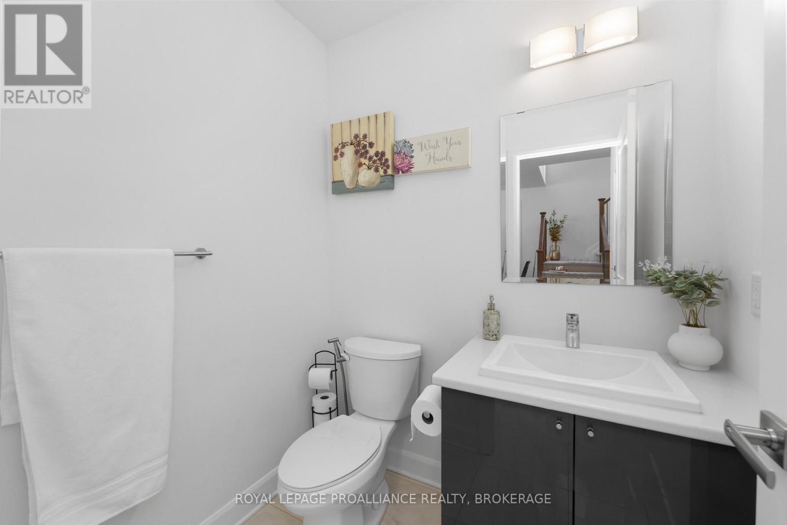 1365 Andersen Drive, Kingston, Ontario K7P 0P5 - Photo 7 - X12513764