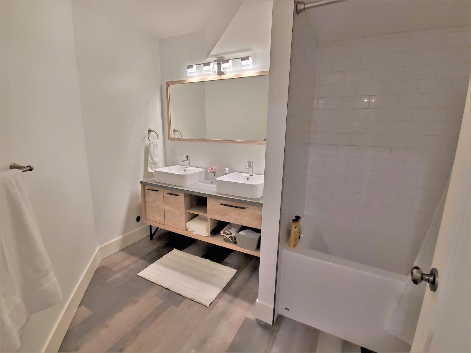 43350 Hillkeep Place, Chilliwack Mountain, Chilliwack, British Columbia  V2R 4A4 - Photo 33 - R3064997