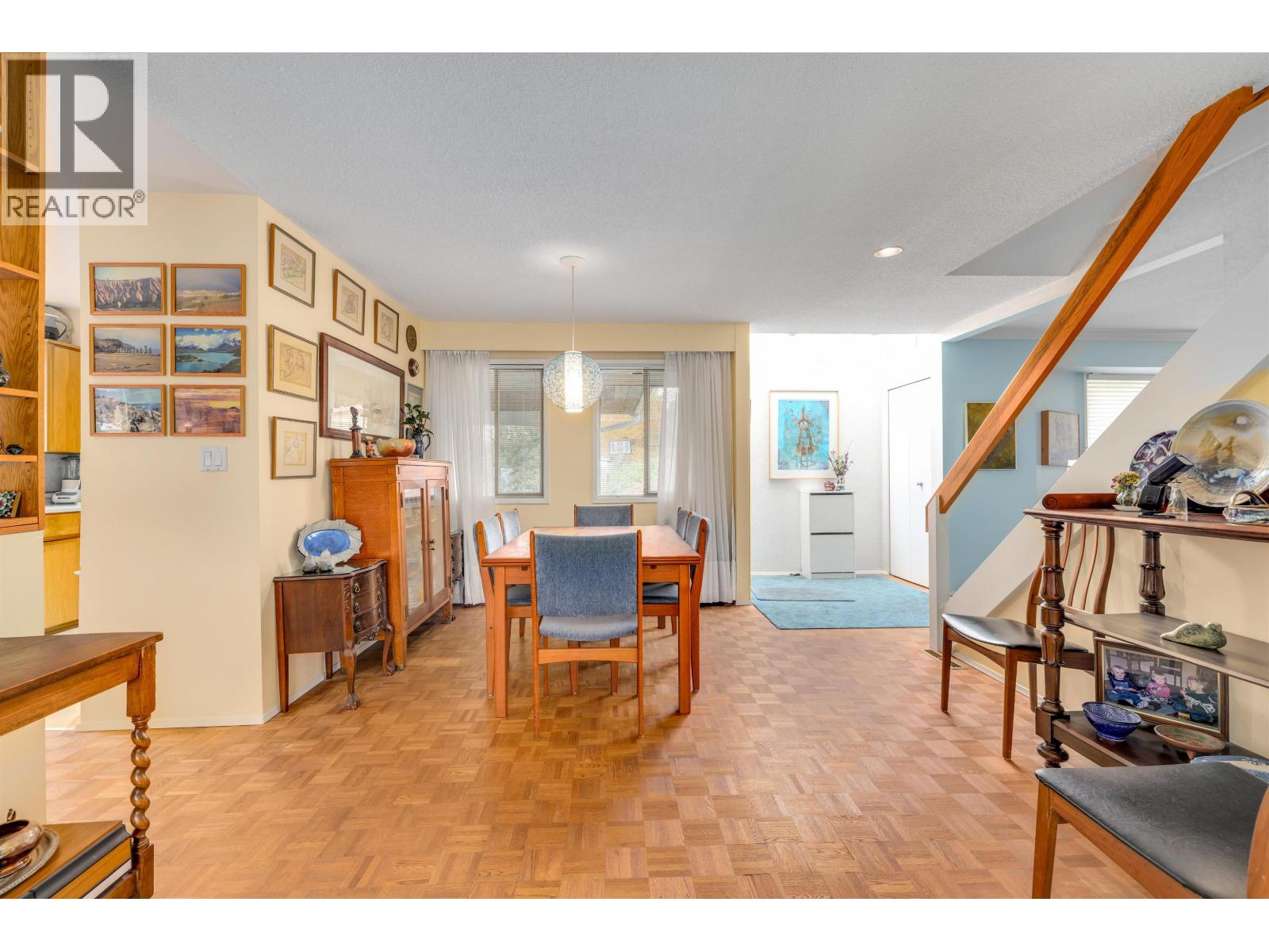 9280 Glenbrook Drive, Richmond, British Columbia V7A 1Y2 - Photo 8 - R3065030