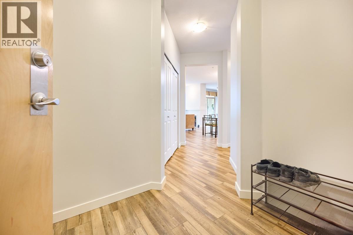 119 801 Klahanie Drive, Port Moody, British Columbia V3H 5K4 - Photo 2 - R3064584