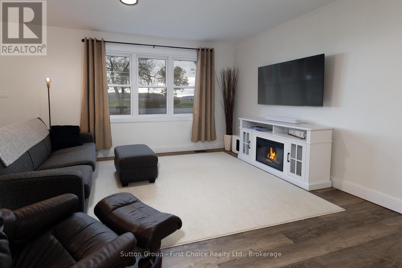 3502 Highway 7, Perth South, Ontario  N5A 6S3 - Photo 6 - X12513600