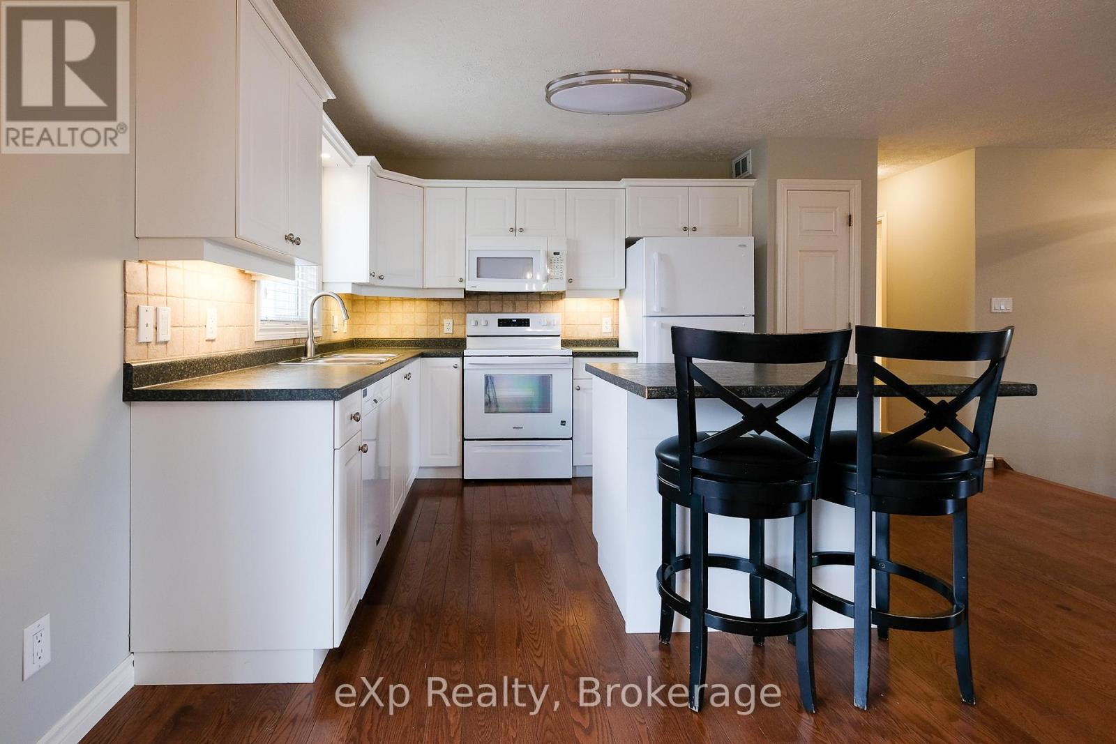 823 23rd Street E, Owen Sound, Ontario  N4K 0A3 - Photo 10 - X12513734