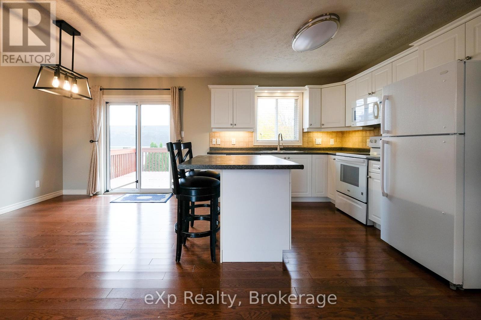 823 23rd Street E, Owen Sound, Ontario  N4K 0A3 - Photo 11 - X12513734