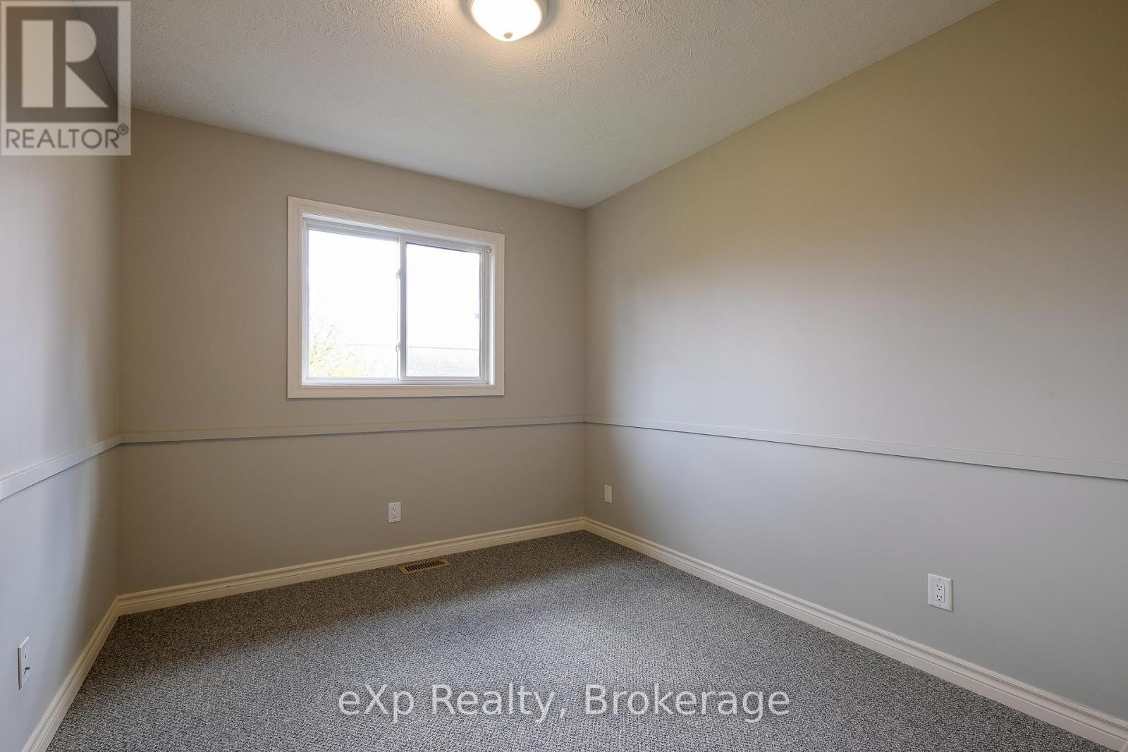 823 23rd Street E, Owen Sound, Ontario  N4K 0A3 - Photo 14 - X12513734