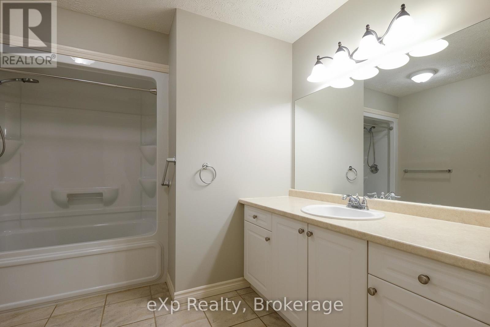 823 23rd Street E, Owen Sound, Ontario  N4K 0A3 - Photo 17 - X12513734