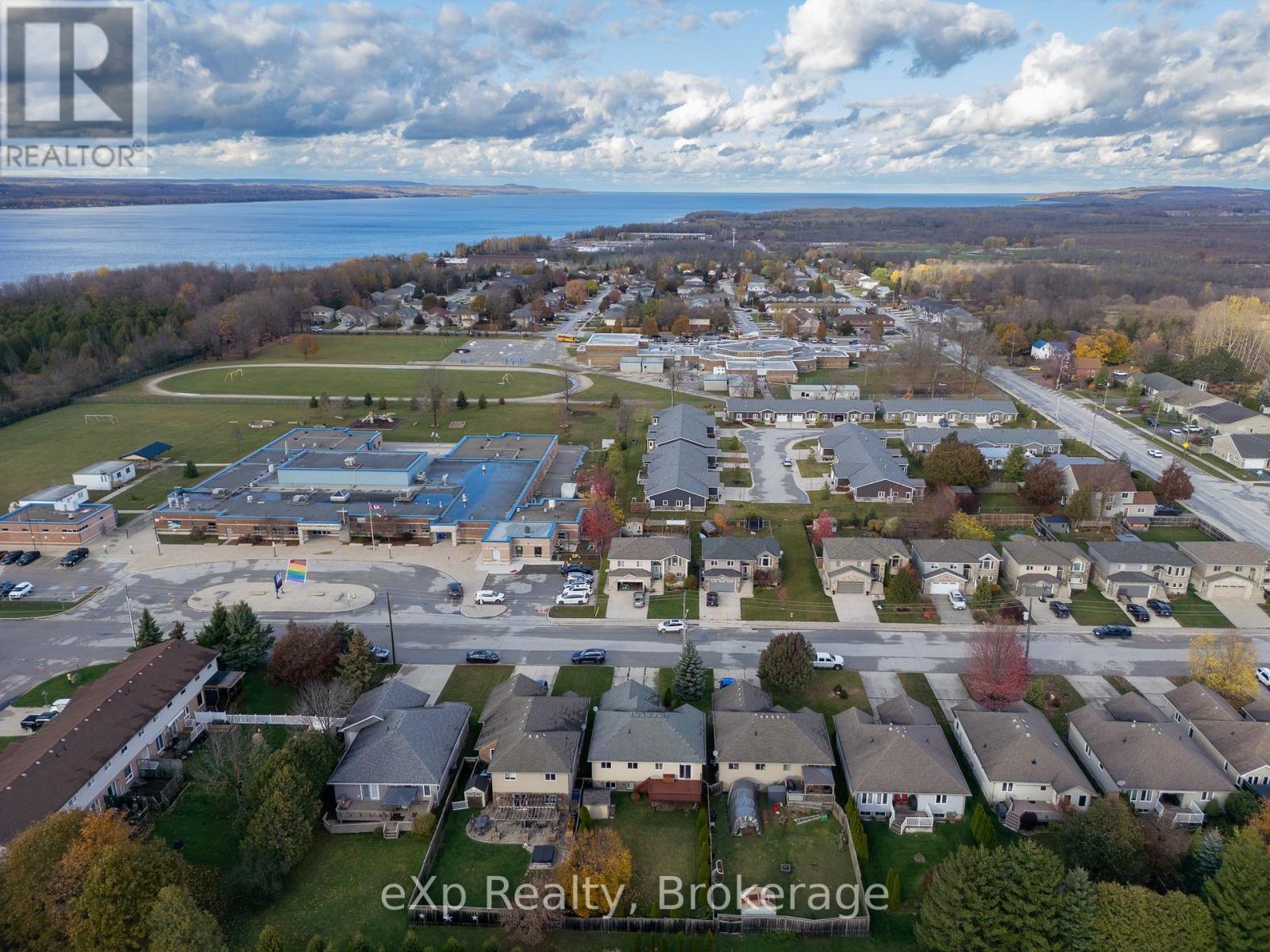 823 23rd Street E, Owen Sound, Ontario  N4K 0A3 - Photo 35 - X12513734