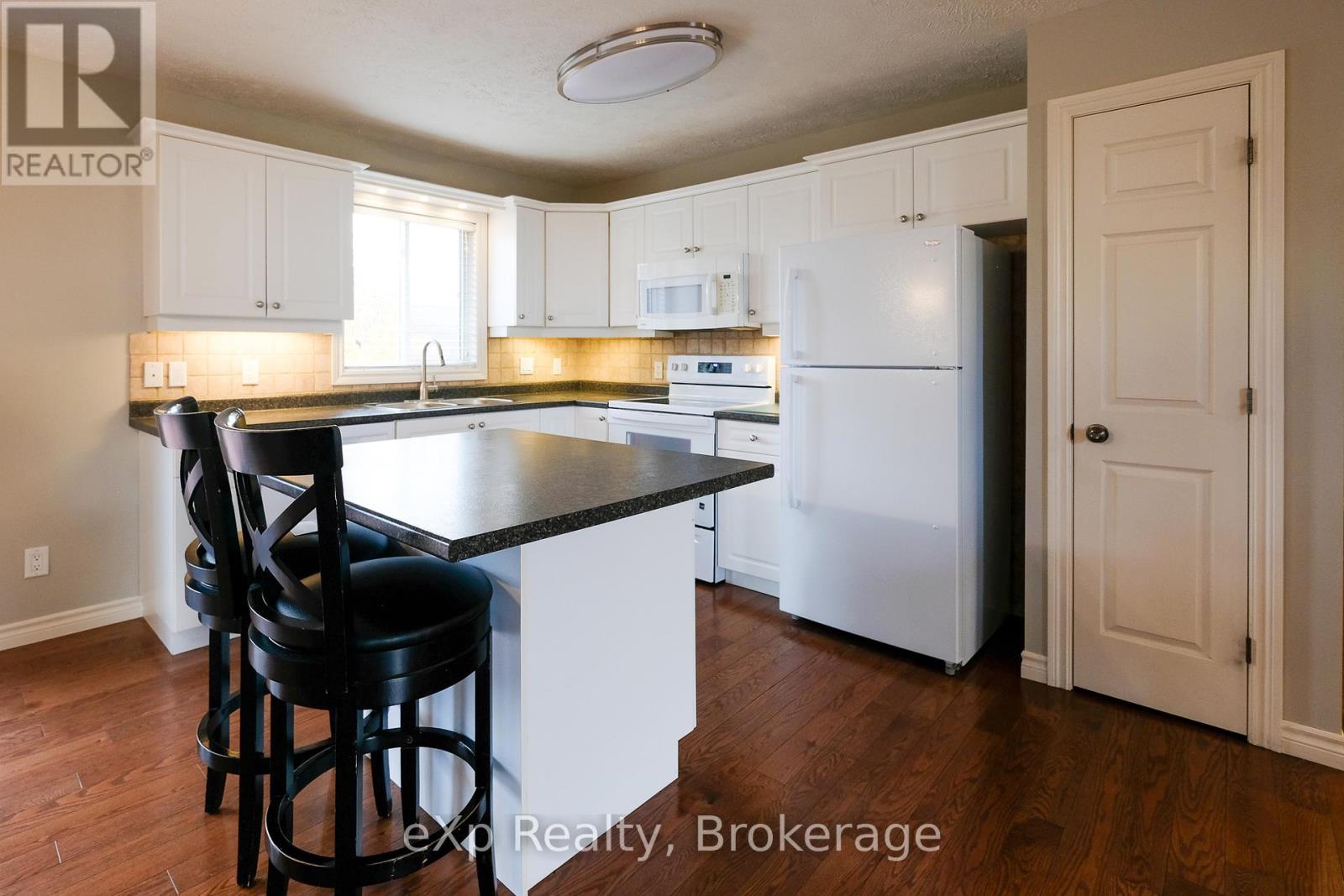 823 23rd Street E, Owen Sound, Ontario  N4K 0A3 - Photo 9 - X12513734