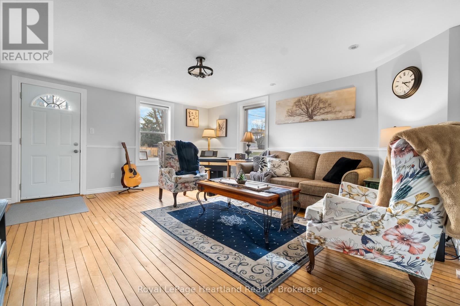 385 Mill Street, North Huron, Ontario N0M 1H0 - Photo 19 - X12513772