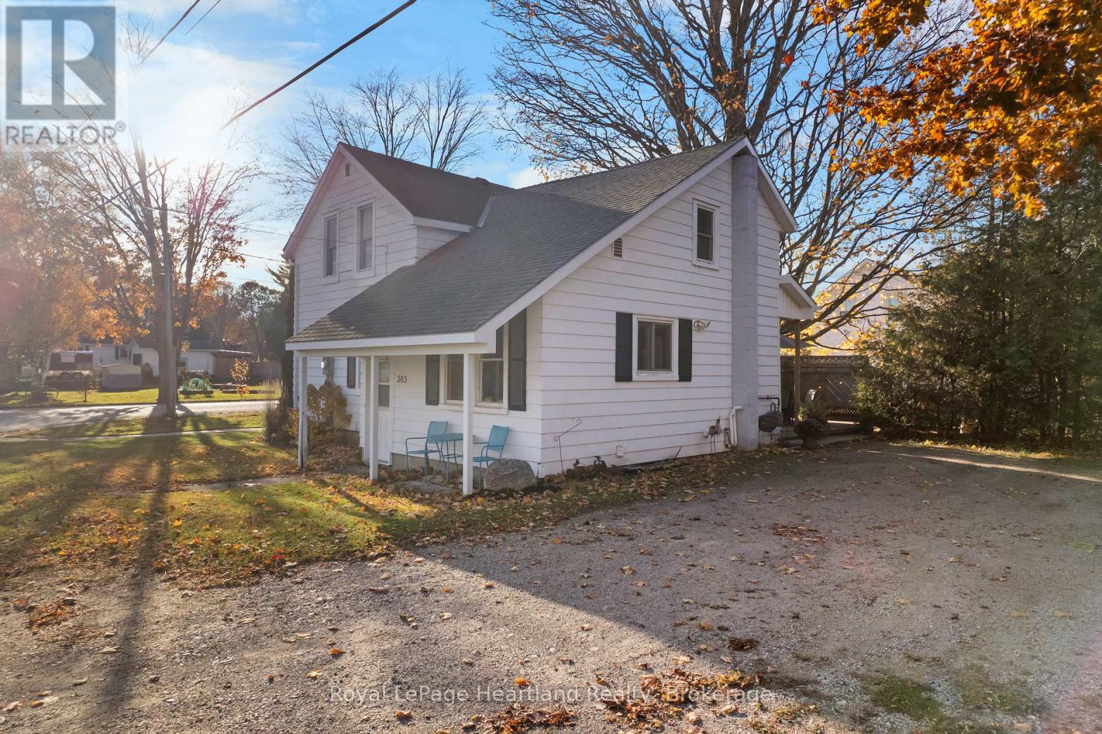 385 Mill Street, North Huron, Ontario N0M 1H0 - Photo 2 - X12513772