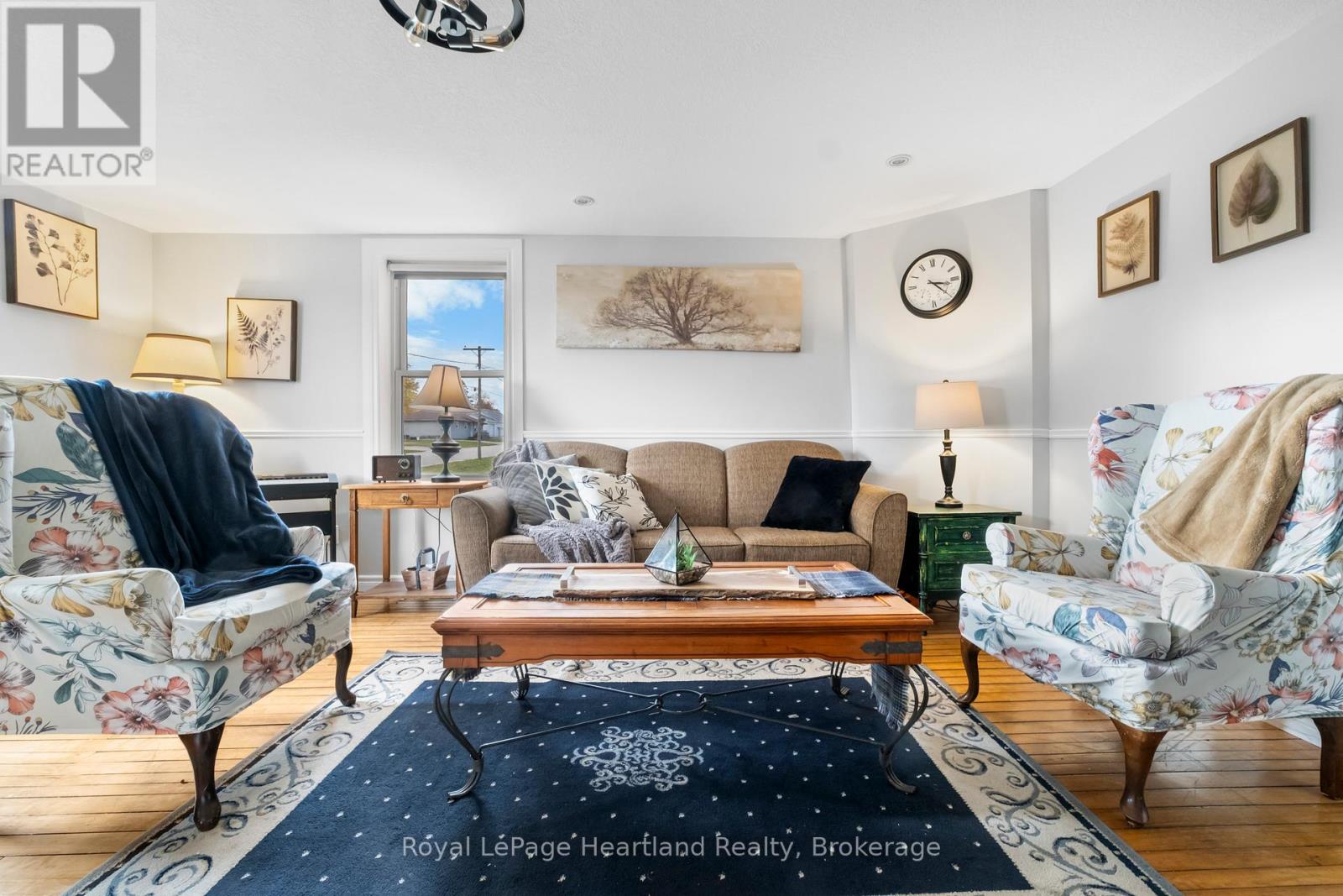 385 Mill Street, North Huron, Ontario N0M 1H0 - Photo 20 - X12513772