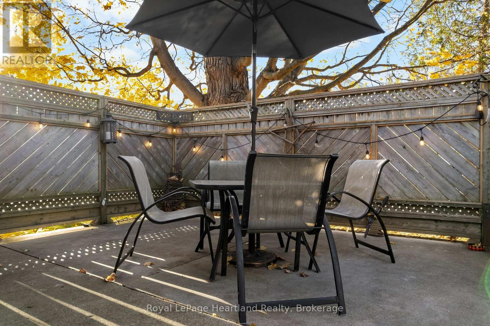 385 Mill Street, North Huron, Ontario N0M 1H0 - Photo 9 - X12513772