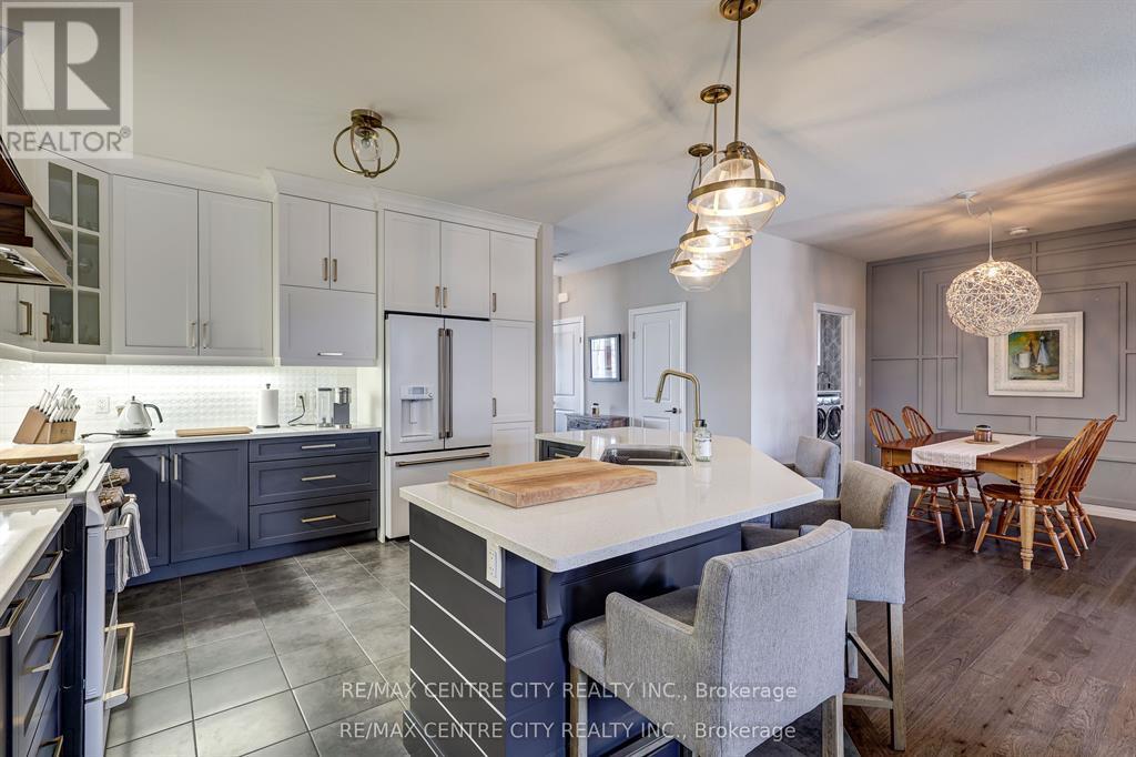 41 Honey Bend, St. Thomas, Ontario N5P 3S6 - Photo 13 - X12513576