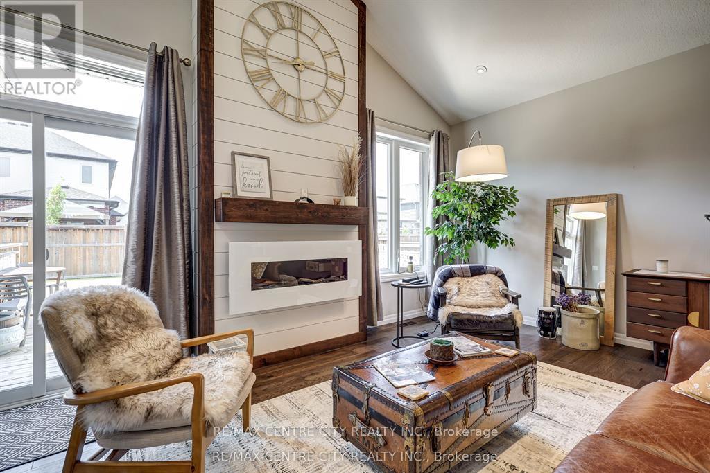 41 Honey Bend, St. Thomas, Ontario N5P 3S6 - Photo 20 - X12513576