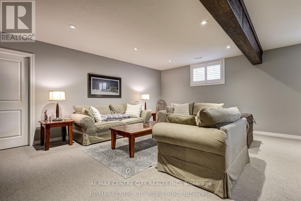 41 Honey Bend, St. Thomas, Ontario N5P 3S6 - Photo 34 - X12513576